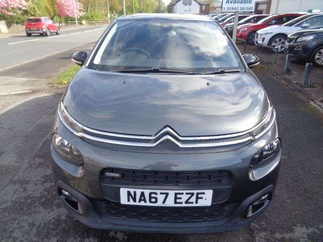 A 2017 CITROEN C3 1.2 PureTech Flair Hatchback 5dr Petrol Manual Euro 6 (82 ps) REVERSE CAMER A 2017 CITROEN C3 1.2 PureTech Flair Hatchback 5dr Petrol Manual Euro 6 (82 ps) REVERSE CAMER