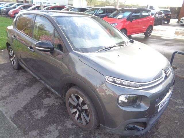 A 2017 CITROEN C3 1.2 PureTech Flair Hatchback 5dr Petrol Manual Euro 6 (82 ps) REVERSE CAMER A 2017 CITROEN C3 1.2 PureTech Flair Hatchback 5dr Petrol Manual Euro 6 (82 ps) REVERSE CAMER