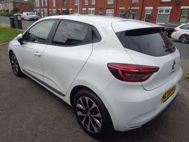 2020 RENAULT CLIO 2020 RENAULT CLIO