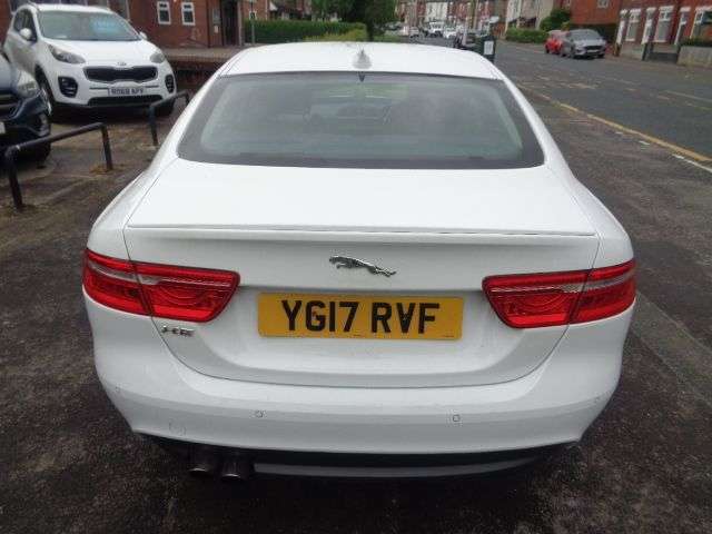2017 JAGUAR XE 2017 JAGUAR XE