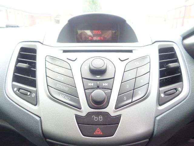 2010 FORD FIESTA 2010 FORD FIESTA