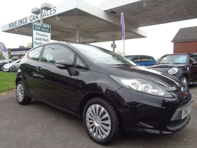 A 2010 FORD FIESTA 1.25 Edge Hatchback 3dr Petrol Manual (129 g/km, 81 bhp) GREAT CAR 12 MONTH A 2010 FORD FIESTA 1.25 Edge Hatchback 3dr Petrol Manual (129 g/km, 81 bhp) GREAT CAR 12 MONTH