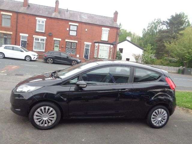 2010 FORD FIESTA 2010 FORD FIESTA