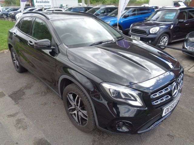 A 2019 MERCEDES-BENZ 180 1.6 GLA180 Urban Edition SUV 5dr Petrol Manual Euro 6 (s/s) (122 ps) APPLE A 2019 MERCEDES-BENZ 180 1.6 GLA180 Urban Edition SUV 5dr Petrol Manual Euro 6 (s/s) (122 ps) APPLE