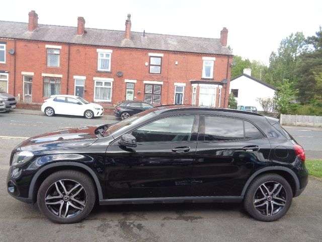 A 2019 MERCEDES-BENZ 180 1.6 GLA180 Urban Edition SUV 5dr Petrol Manual Euro 6 (s/s) (122 ps) APPLE A 2019 MERCEDES-BENZ 180 1.6 GLA180 Urban Edition SUV 5dr Petrol Manual Euro 6 (s/s) (122 ps) APPLE