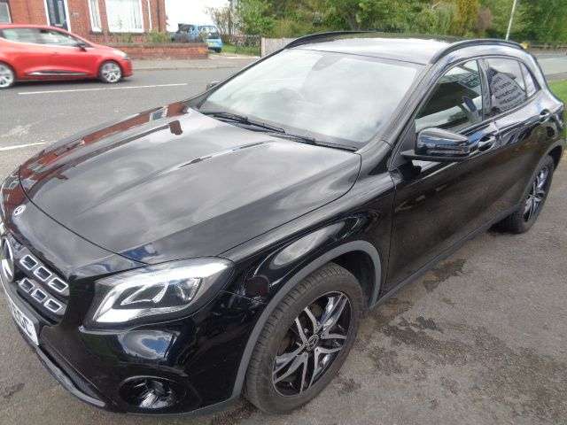 A 2019 MERCEDES-BENZ 180 1.6 GLA180 Urban Edition SUV 5dr Petrol Manual Euro 6 (s/s) (122 ps) APPLE A 2019 MERCEDES-BENZ 180 1.6 GLA180 Urban Edition SUV 5dr Petrol Manual Euro 6 (s/s) (122 ps) APPLE