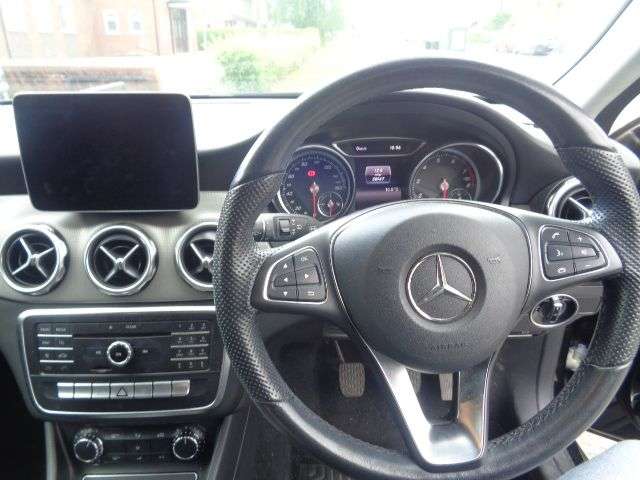 2019 MERCEDES-BENZ 180 2019 MERCEDES-BENZ 180