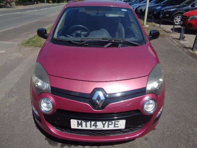 A 2014 RENAULT TWINGO 1.2 16V Dynamique Hatchback 3dr Petrol Manual Euro 5 (75 ps) SERVICE HISTOR A 2014 RENAULT TWINGO 1.2 16V Dynamique Hatchback 3dr Petrol Manual Euro 5 (75 ps) SERVICE HISTOR