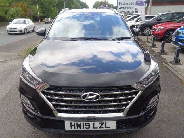A 2019 HYUNDAI TUCSON 1.6 GDi SE Nav SUV 5dr Petrol Manual Euro 6 (s/s) (132 ps) APPLE CAR PLAY 6 A 2019 HYUNDAI TUCSON 1.6 GDi SE Nav SUV 5dr Petrol Manual Euro 6 (s/s) (132 ps) APPLE CAR PLAY 6
