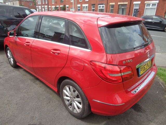 A 2013 MERCEDES-BENZ B-CLASS 1.8 B180 CDI SE MPV 5dr Diesel 7G-DCT Euro 5 (s/s) (109 ps) SERVICE HISTORY A 2013 MERCEDES-BENZ B-CLASS 1.8 B180 CDI SE MPV 5dr Diesel 7G-DCT Euro 5 (s/s) (109 ps) SERVICE HISTORY