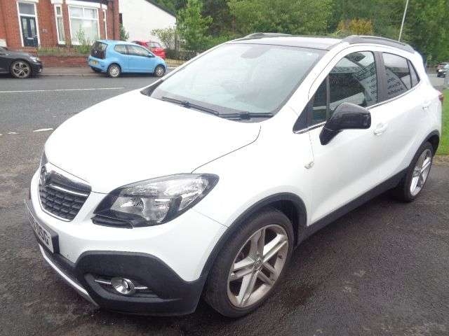 A 2015 VAUXHALL MOKKA 1.4i Turbo Limited Edition SUV 5dr Petrol Manual 2WD Euro 6 (s/s) (140 ps) A 2015 VAUXHALL MOKKA 1.4i Turbo Limited Edition SUV 5dr Petrol Manual 2WD Euro 6 (s/s) (140 ps)