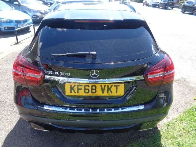 2019 MERCEDES-BENZ 180 2019 MERCEDES-BENZ 180
