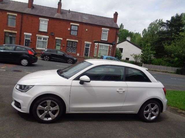 A 2015 AUDI A1 1.4 TFSI Sport Hatchback 3dr Petrol Manual Euro 6 (s/s) (125 ps) STUNNING C A 2015 AUDI A1 1.4 TFSI Sport Hatchback 3dr Petrol Manual Euro 6 (s/s) (125 ps) STUNNING C