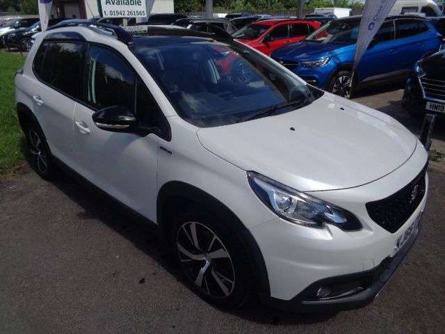 A 2017 PEUGEOT 2008 1.6 BlueHDi GT Line SUV 5dr Diesel Manual Euro 6 (s/s) (120 ps) SAT NAV PAN A 2017 PEUGEOT 2008 1.6 BlueHDi GT Line SUV 5dr Diesel Manual Euro 6 (s/s) (120 ps) SAT NAV PAN