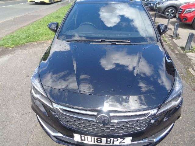 A 2018 VAUXHALL ASTRA 1.4i Turbo SRi VX Line Nav Hatchback 5dr Petrol Manual Euro 6 (150 ps) 6 SE A 2018 VAUXHALL ASTRA 1.4i Turbo SRi VX Line Nav Hatchback 5dr Petrol Manual Euro 6 (150 ps) 6 SE