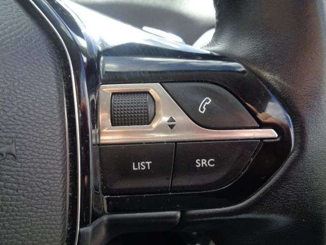 2017 PEUGEOT 3008 2017 PEUGEOT 3008