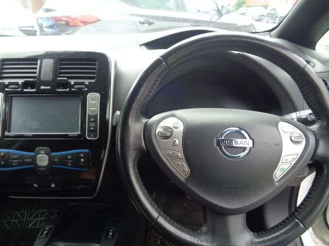2015 NISSAN LEAF 2015 NISSAN LEAF