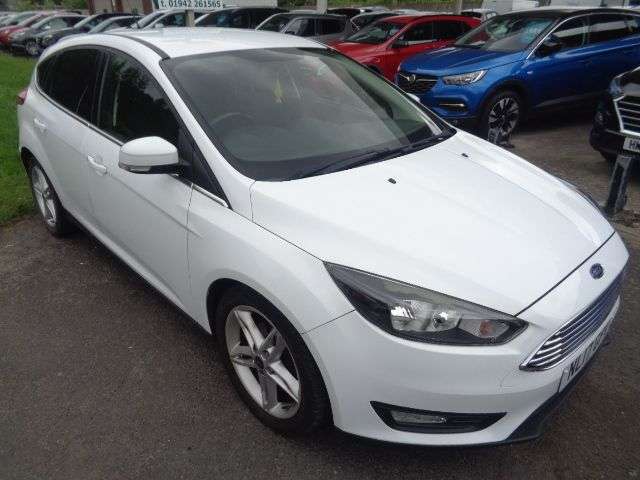A 2017 FORD FOCUS 1.5 TDCi Zetec Edition Hatchback 5dr Diesel Manual Euro 6 (s/s) (120 ps) 7 A 2017 FORD FOCUS 1.5 TDCi Zetec Edition Hatchback 5dr Diesel Manual Euro 6 (s/s) (120 ps) 7