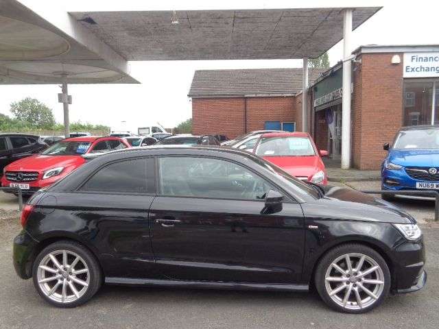 2015 AUDI A1 2015 AUDI A1