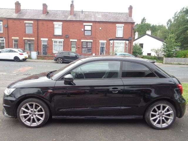 2015 AUDI A1 2015 AUDI A1