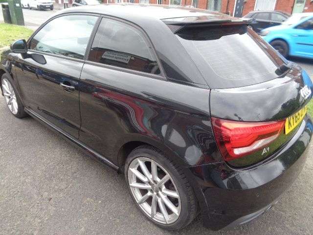 2015 AUDI A1 2015 AUDI A1