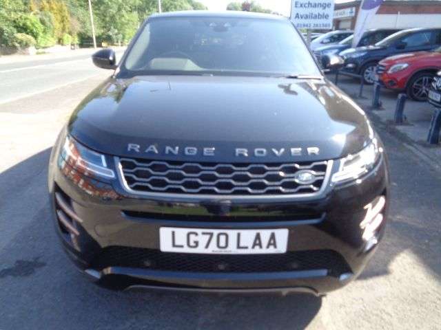 A 2020 LAND ROVER RANGE ROVER EVOQUE 2.0 D150 MHEV R-Dynamic S SUV 5dr Diesel Auto 4WD Euro 6 (s/s) (150 ps) FRE A 2020 LAND ROVER RANGE ROVER EVOQUE 2.0 D150 MHEV R-Dynamic S SUV 5dr Diesel Auto 4WD Euro 6 (s/s) (150 ps) FRE