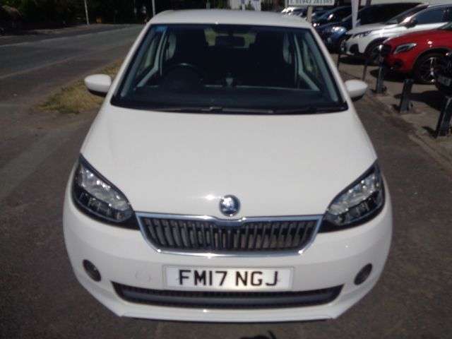 A 2017 SKODA CITIGO 1.0 MPI GreenTech SE L Hatchback 3dr Petrol Manual Euro 6 (s/s) (75 ps) 9 S A 2017 SKODA CITIGO 1.0 MPI GreenTech SE L Hatchback 3dr Petrol Manual Euro 6 (s/s) (75 ps) 9 S