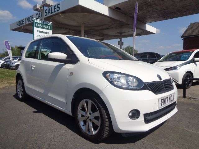 A 2017 SKODA CITIGO 1.0 MPI GreenTech SE L Hatchback 3dr Petrol Manual Euro 6 (s/s) (75 ps) 9 S A 2017 SKODA CITIGO 1.0 MPI GreenTech SE L Hatchback 3dr Petrol Manual Euro 6 (s/s) (75 ps) 9 S