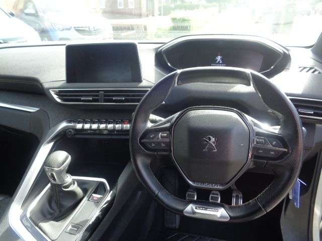 2018 PEUGEOT 3008 2018 PEUGEOT 3008