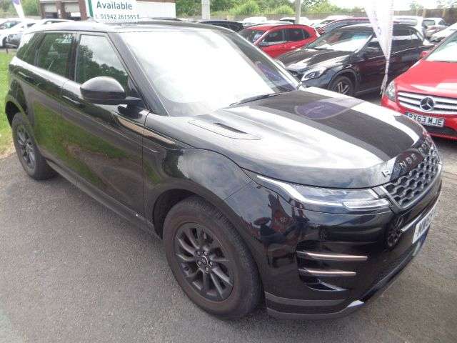 A 2019 LAND ROVER RANGE ROVER EVOQUE 2.0 D150 R-Dynamic SUV 5dr Diesel Manual FWD Euro 6 (s/s) (150 ps) A 2019 LAND ROVER RANGE ROVER EVOQUE 2.0 D150 R-Dynamic SUV 5dr Diesel Manual FWD Euro 6 (s/s) (150 ps)