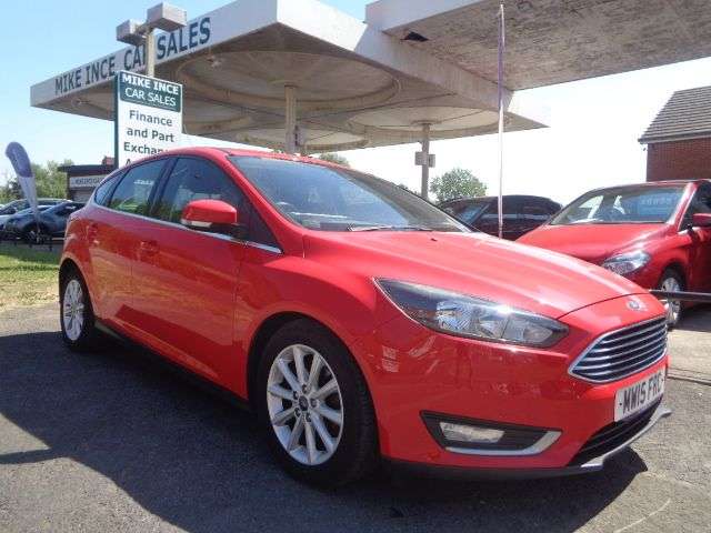 A 2015 FORD FOCUS 1.0T EcoBoost Titanium Hatchback 5dr Petrol Manual Euro 6 (s/s) (125 ps) 10 A 2015 FORD FOCUS 1.0T EcoBoost Titanium Hatchback 5dr Petrol Manual Euro 6 (s/s) (125 ps) 10