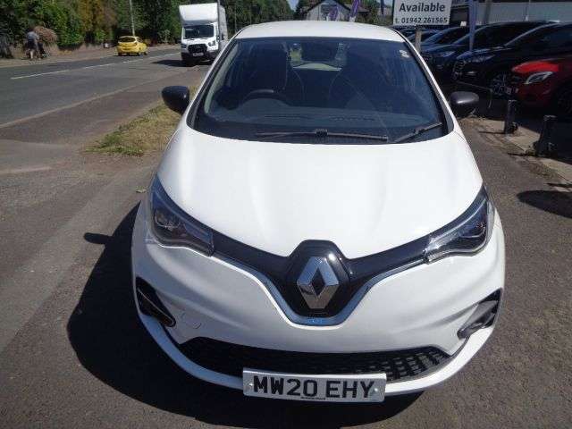 A 2020 RENAULT ZOE R110 52kWh Play Hatchback 5dr Electric Auto (i) (107 bhp) STUNNING CAR 12 M A 2020 RENAULT ZOE R110 52kWh Play Hatchback 5dr Electric Auto (i) (107 bhp) STUNNING CAR 12 M