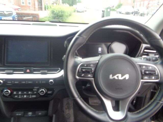 2021 KIA NIRO 2021 KIA NIRO