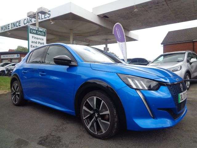 A 2020 PEUGEOT E-208 50kWh GT Line Hatchback 5dr Electric Auto (136 ps) APPLECAR PLAY 5 SERVICE A 2020 PEUGEOT E-208 50kWh GT Line Hatchback 5dr Electric Auto (136 ps) APPLECAR PLAY 5 SERVICE