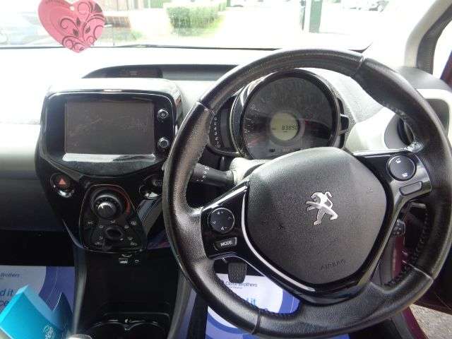 2015 PEUGEOT 108 2015 PEUGEOT 108