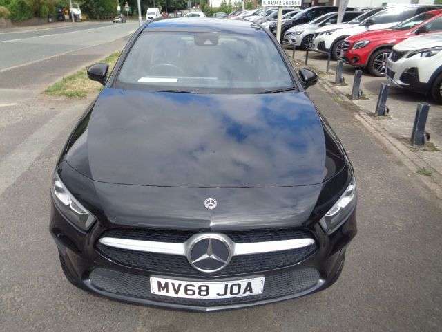 A 2018 MERCEDES-BENZ A CLASS 1.3 A180 Sport Hatchback 5dr Petrol Manual Euro 6 (s/s) (136 ps) STUNNING C A 2018 MERCEDES-BENZ A CLASS 1.3 A180 Sport Hatchback 5dr Petrol Manual Euro 6 (s/s) (136 ps) STUNNING C