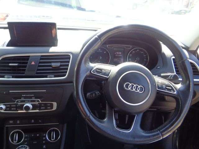 2017 AUDI Q3 2017 AUDI Q3
