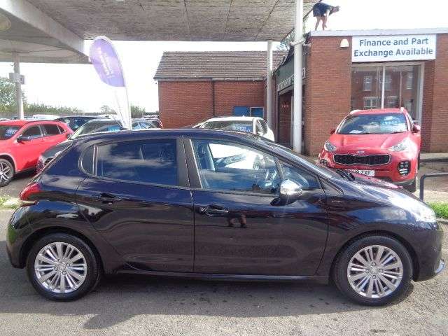 2019 PEUGEOT 208 2019 PEUGEOT 208