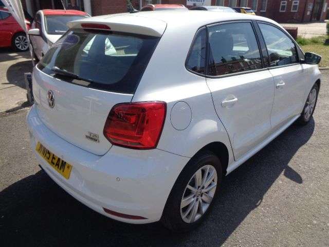 2015 VOLKSWAGEN POLO 2015 VOLKSWAGEN POLO