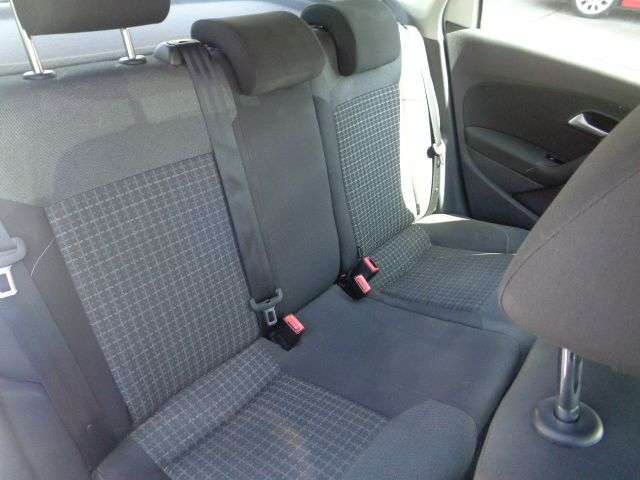 2015 VOLKSWAGEN POLO 2015 VOLKSWAGEN POLO