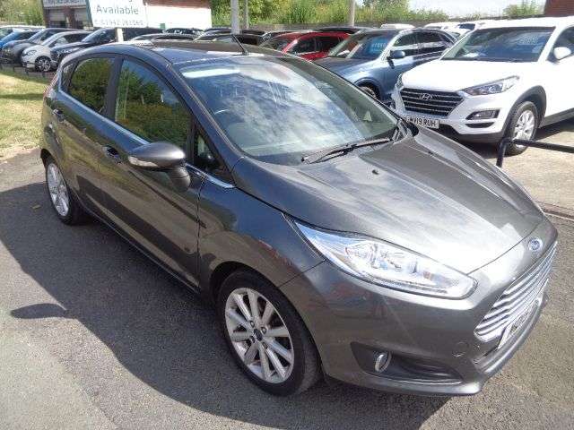 A 2015 FORD FIESTA 1.0T EcoBoost Titanium Hatchback 5dr Petrol Manual Euro 6 (s/s) (100 ps) 5 A 2015 FORD FIESTA 1.0T EcoBoost Titanium Hatchback 5dr Petrol Manual Euro 6 (s/s) (100 ps) 5