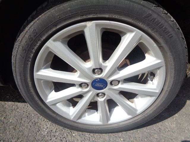 2015 FORD FIESTA 2015 FORD FIESTA