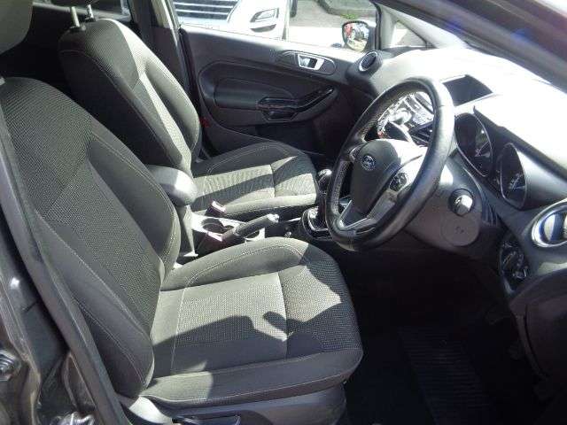 2015 FORD FIESTA 2015 FORD FIESTA