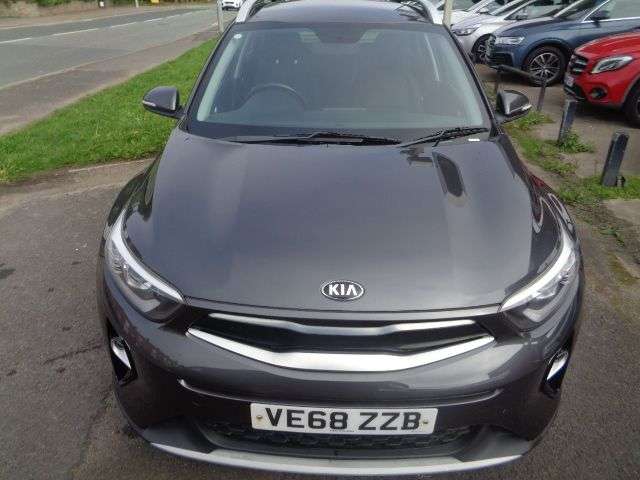 A 2019 KIA STONIC 1.4 2 SUV 5dr Petrol Manual Euro 6 (s/s) (98 bhp) 4 SERVICE STAMPS 12 MONTH A 2019 KIA STONIC 1.4 2 SUV 5dr Petrol Manual Euro 6 (s/s) (98 bhp) 4 SERVICE STAMPS 12 MONTH