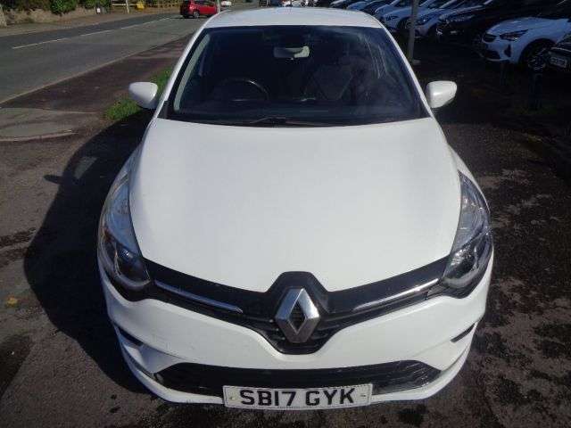 A 2017 RENAULT CLIO 0.9 TCe Dynamique Nav Hatchback 5dr Petrol Manual Euro 6 (s/s) (90 ps) SERV A 2017 RENAULT CLIO 0.9 TCe Dynamique Nav Hatchback 5dr Petrol Manual Euro 6 (s/s) (90 ps) SERV