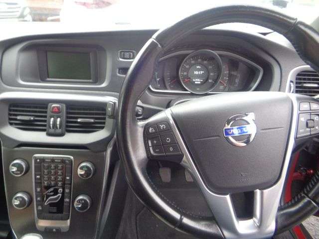 2014 VOLVO V40 CROSS COUNTRY 2014 VOLVO V40 CROSS COUNTRY