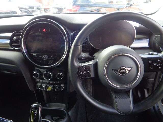 2021 MINI ELECTRIC HATCH 2021 MINI ELECTRIC HATCH
