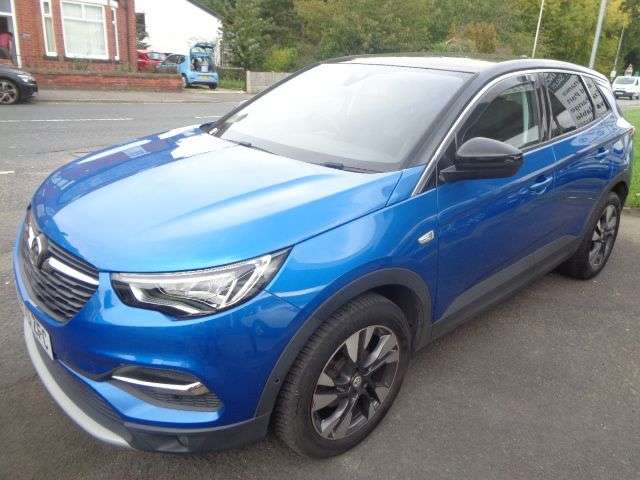 A 2020 VAUXHALL GRANDLAND X 1.2 Turbo SRi Nav SUV 5dr Petrol Auto Euro 6 (s/s) (130 ps) 4 SERVICE STAMP A 2020 VAUXHALL GRANDLAND X 1.2 Turbo SRi Nav SUV 5dr Petrol Auto Euro 6 (s/s) (130 ps) 4 SERVICE STAMP