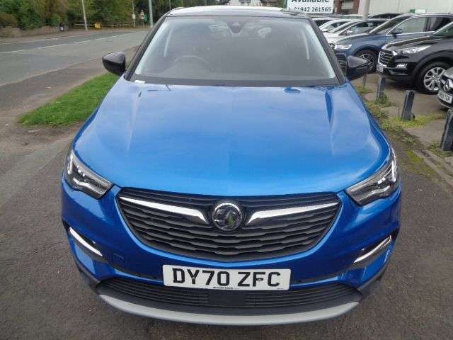 A 2020 VAUXHALL GRANDLAND X 1.2 Turbo SRi Nav SUV 5dr Petrol Auto Euro 6 (s/s) (130 ps) 4 SERVICE STAMP A 2020 VAUXHALL GRANDLAND X 1.2 Turbo SRi Nav SUV 5dr Petrol Auto Euro 6 (s/s) (130 ps) 4 SERVICE STAMP