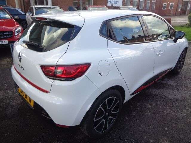 2016 RENAULT CLIO 2016 RENAULT CLIO